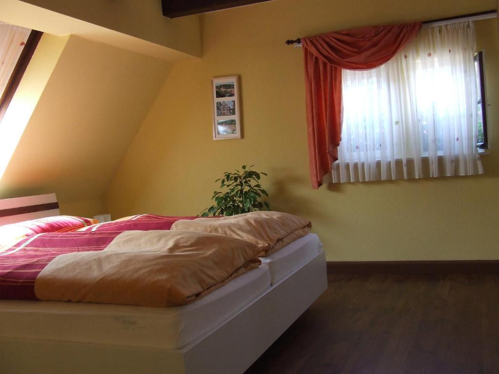 Haus Am Kastanienwald Hotel Dorrenbach ห้อง รูปภาพ