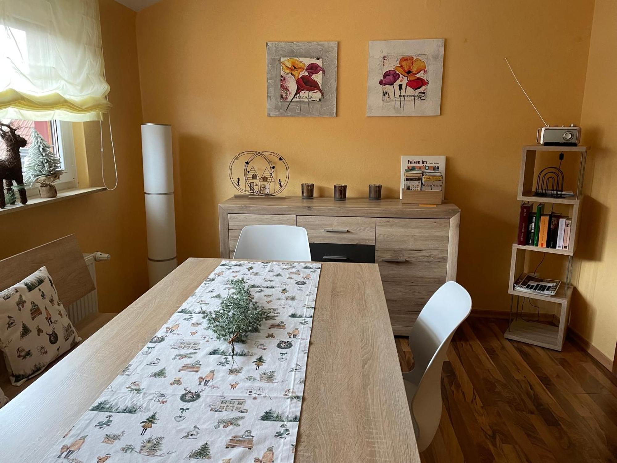 Haus Am Kastanienwald Hotel Dorrenbach ภายนอก รูปภาพ