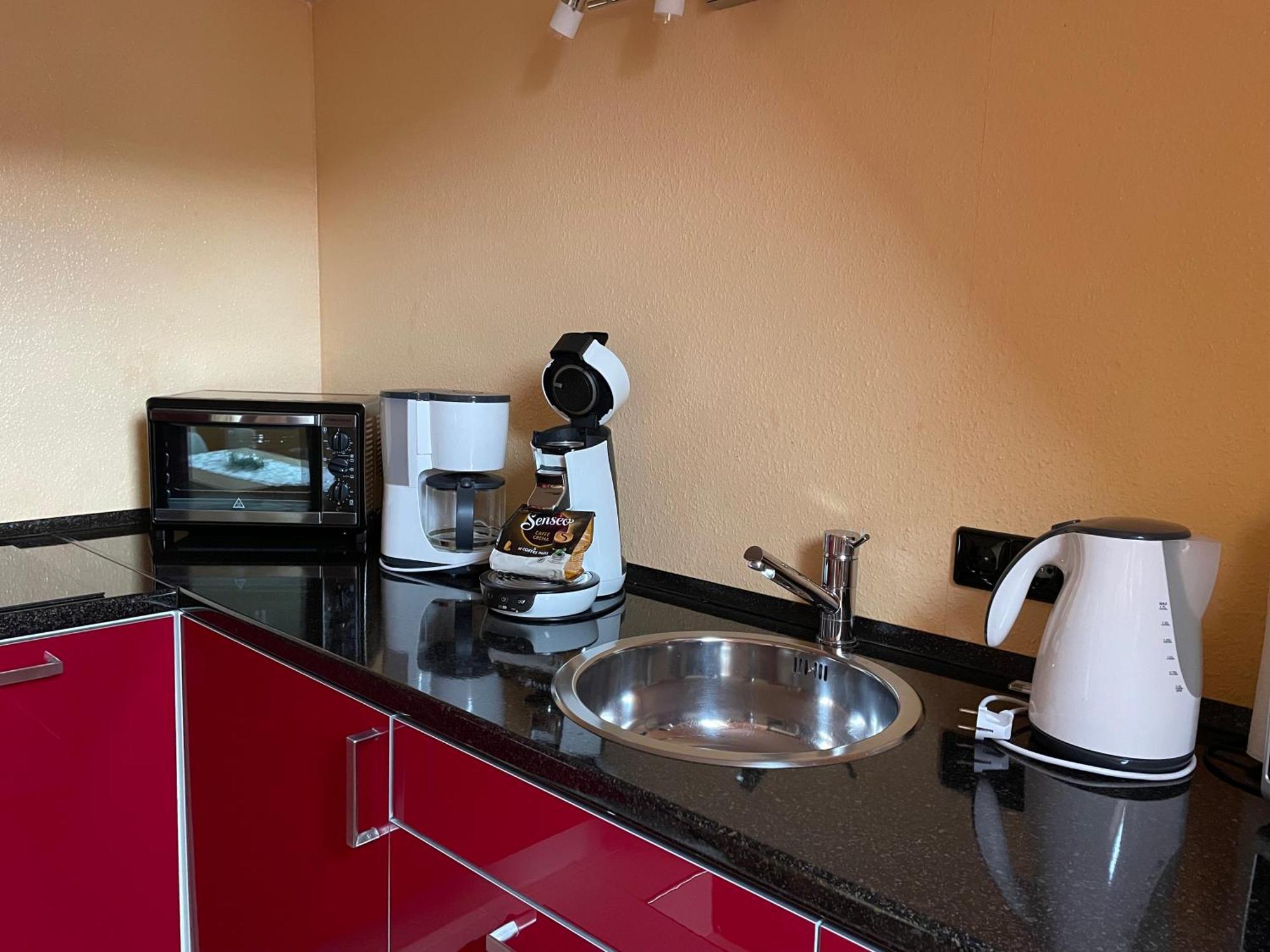 Haus Am Kastanienwald Hotel Dorrenbach ภายนอก รูปภาพ